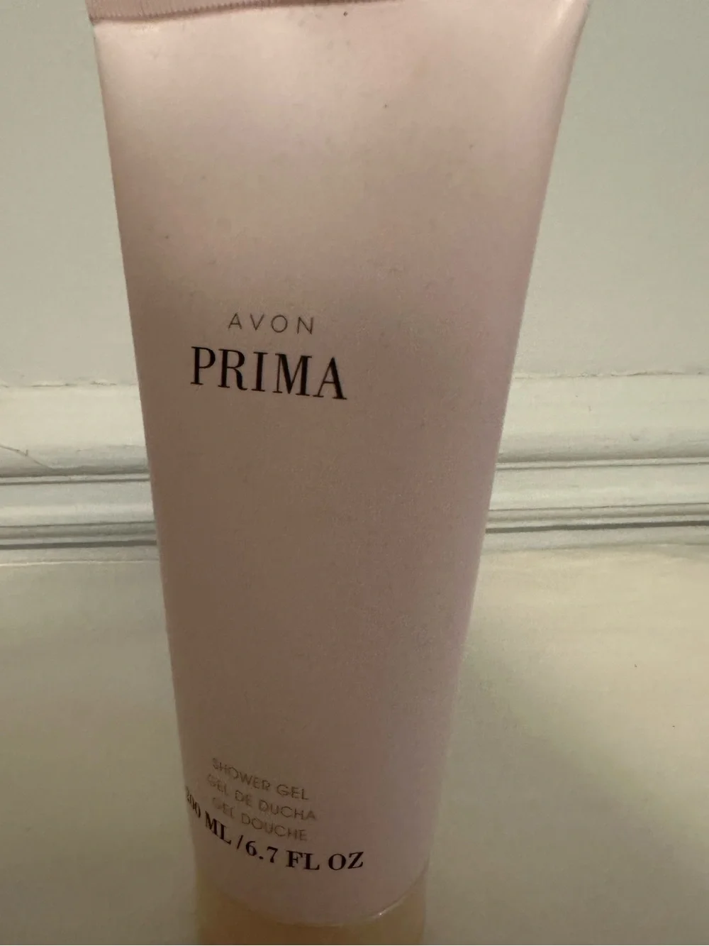 NEW Avon Prima Shower Gel 6.7 oz - Picture 1 of 5